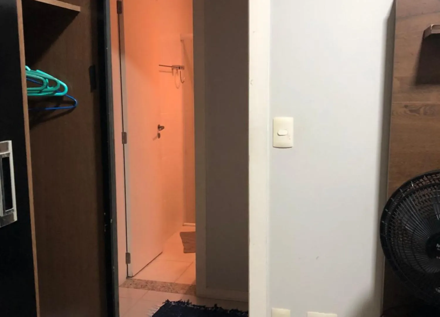 Fb House I Quarto Com Wc Uso Exclusivo Itajaí 0*,  Brasil
